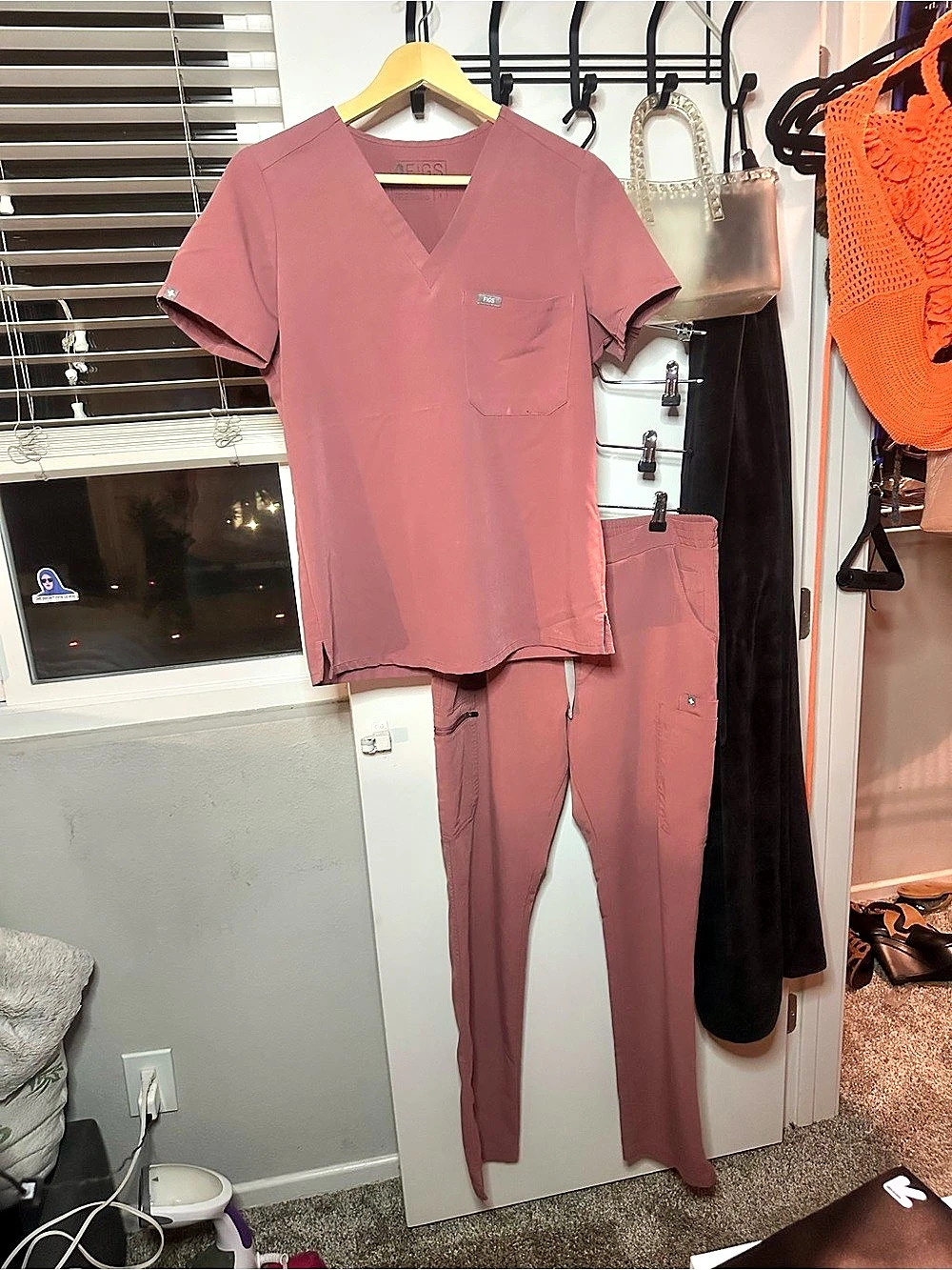 FIGS Technical Collection scrub set Pink Small